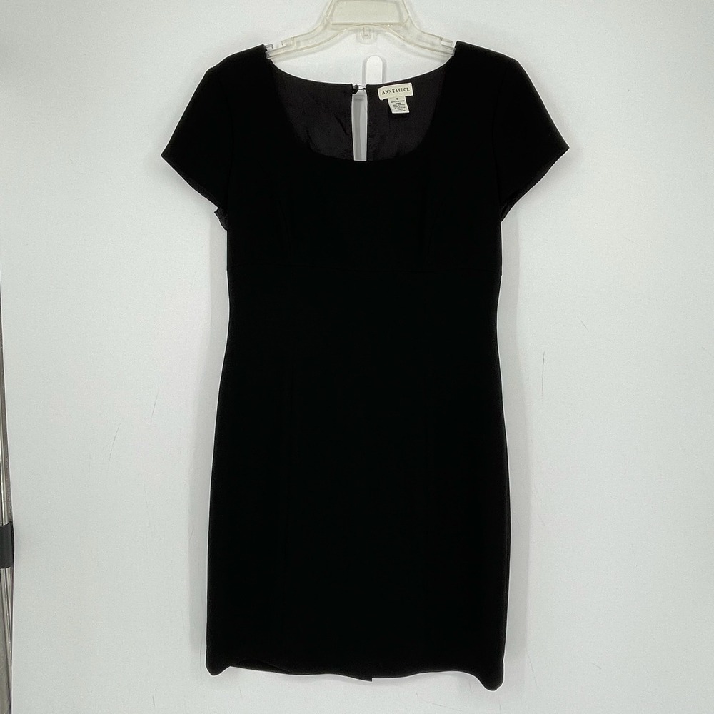 Ann Taylor Women's Vintage Black Short Sleeve Cocktail LBD Sheath Dress Size 6